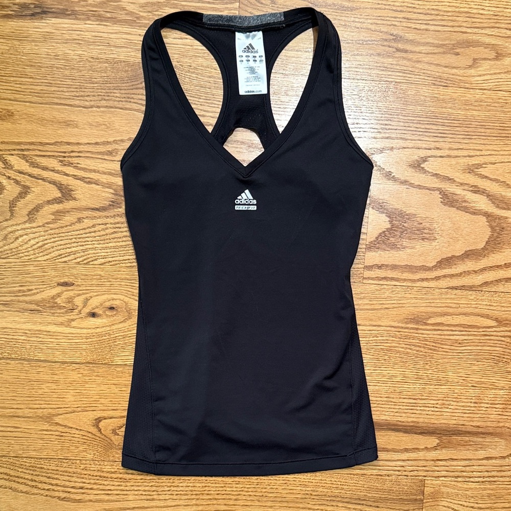 Adidas Techfit CLIMACOOL Women's Sleek Black Tank Top